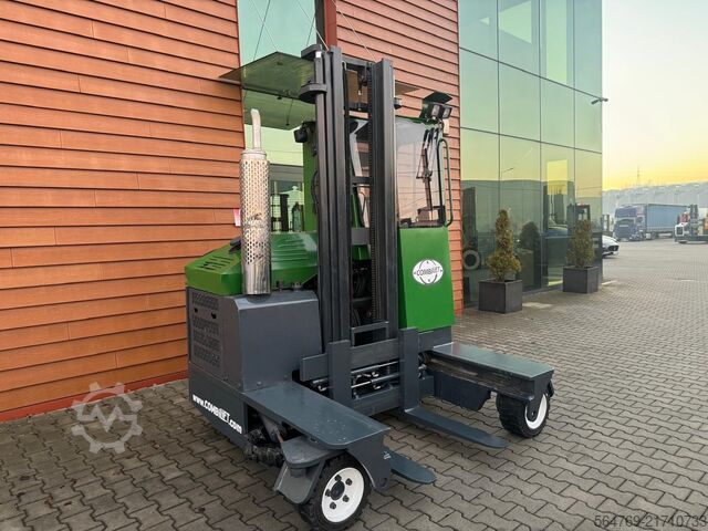 Carrello elevatore a 4 direzioni Combilift C2500 /perfect /compact/Only 4819 hours