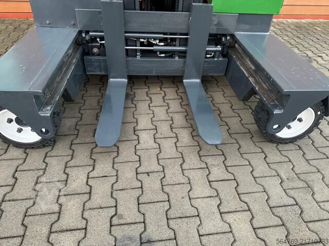 Carrello elevatore a 4 direzioni Combilift C2500 /perfect /compact/Only 4819 hours