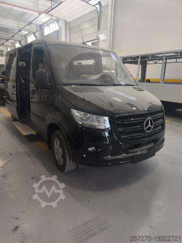 Minibüs Mercedes-Benz Sprinter