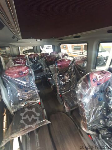 Minibüs Mercedes-Benz Sprinter