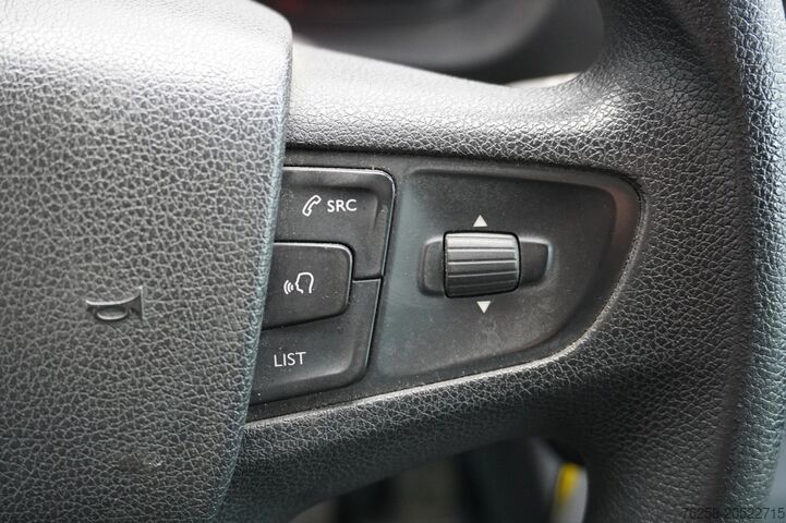 Delivery van Opel Vivaro 2.0 CDTI 122PK EURO 6 - Airco - Cruise -...