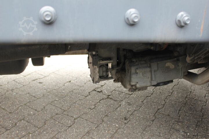 Cap tractor standard Daf 480SSC Retarder Kühlbox 2Tanks Standklima G34