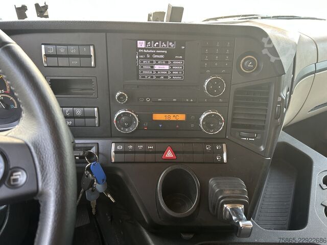 Standardni SZM Mercedes-Benz Actros 1840 LS StreamSpace / 906 dkm / Tacho V2...