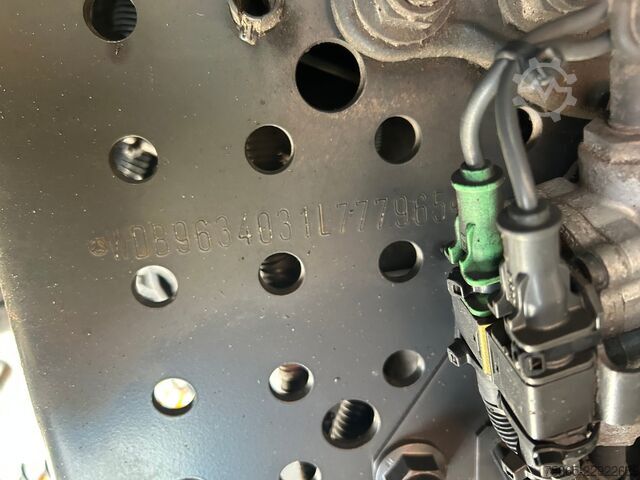 Standardni SZM Mercedes-Benz Actros 1840 LS StreamSpace / 906 dkm / Tacho V2...