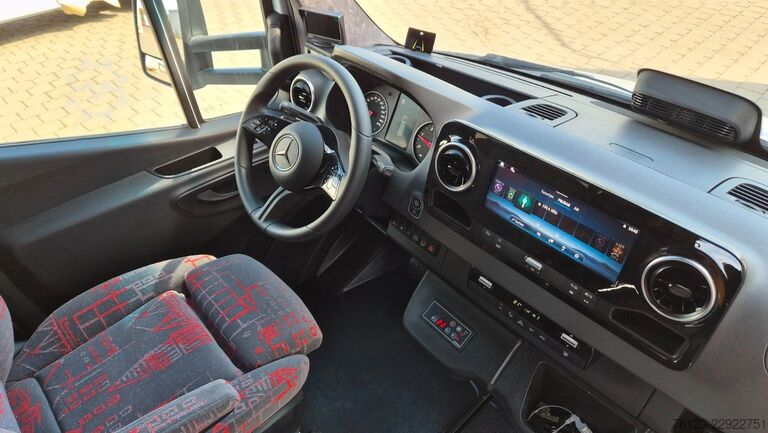 Minibus MERCEDES-BENZ 30 Sitzer Schul- Transferbus 519 Lagerfahrzeug