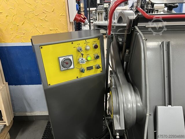 μηχανή κοπής, τίγκελ Erba Titan Model 3 die cutter Format: 830×1200