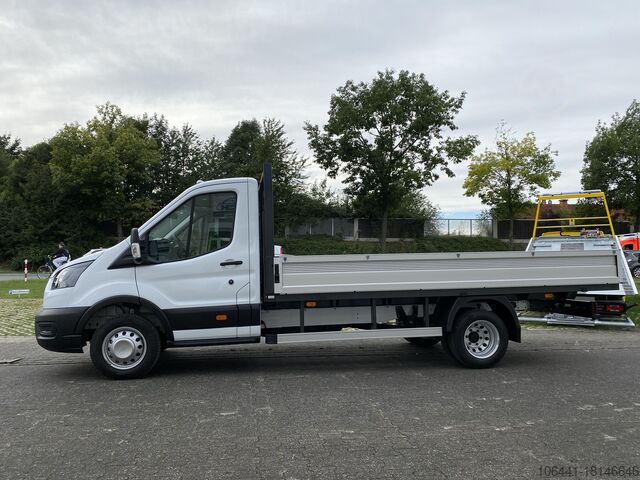 Platform vrachtwagen FORD Transit Pritsche / Zwillingsbereifung