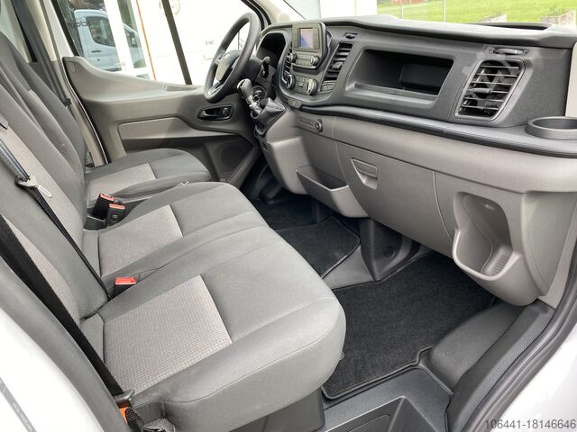 Platform vrachtwagen FORD Transit Pritsche / Zwillingsbereifung