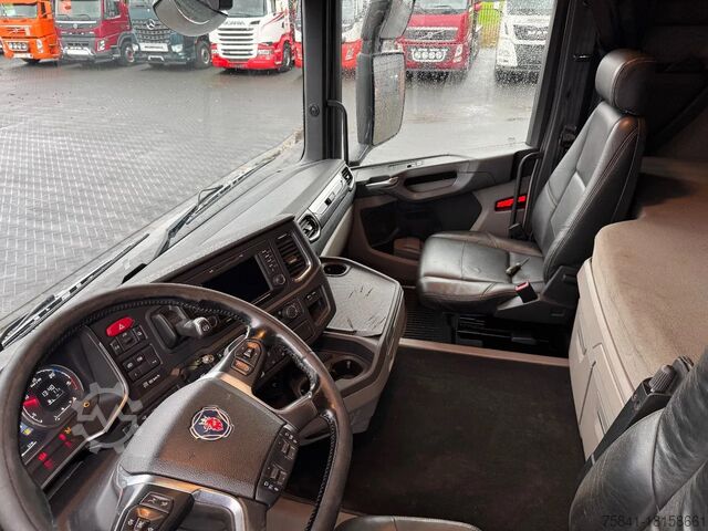 Vrachtwagen met kraan Scania R 500 8x4 HMF 5020-K6 + JIB FJ 1000-K5