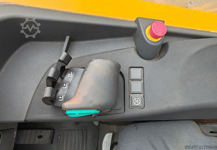 Reach Trucks Jungheinrich ETV 216 6884mh/ 8.42m/ 2017y