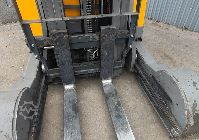 Reach Trucks Jungheinrich ETV C16 / 2018y/ 6586mh/ 6.2m