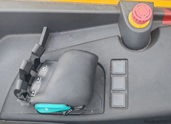 Reach Trucks Jungheinrich ETV C16 / 2018y/ 6586mh/ 6.2m