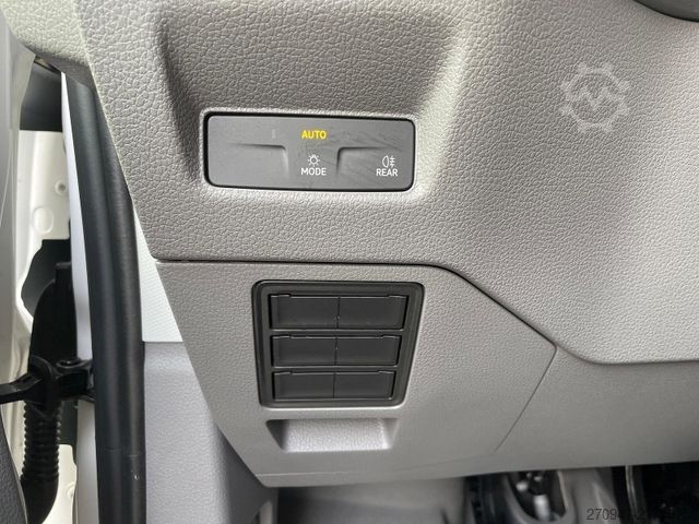Furgone a tetto alto VOLKSWAGEN Crafter Kasten 35 L4H3 NAVI KAMERA KLIMA DAB MFL