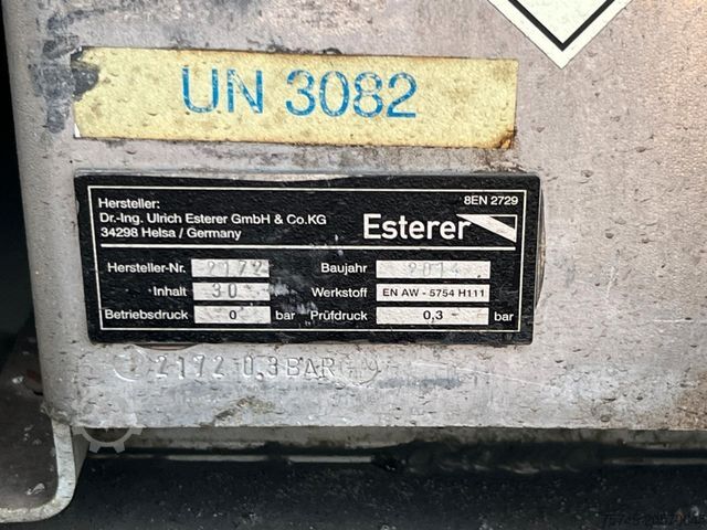 Tankwagen MAN TGS 26.400 *ESTERER 3-KAMMER * OBER/UNTER * LIFT