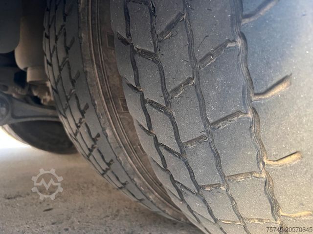 Tankwagen MAN TGS 26.400 *ESTERER 3-KAMMER * OBER/UNTER * LIFT