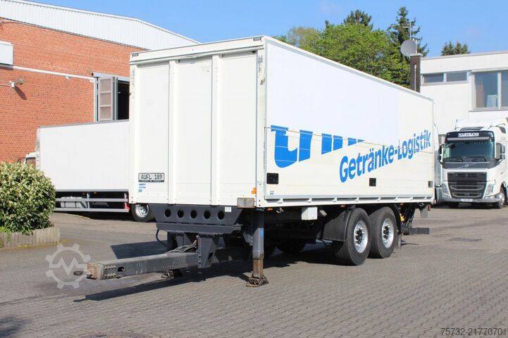 Reboque de bebidas Böse Böse Tandem 2-Achser Schwenkwände LBW 2,500 Kg