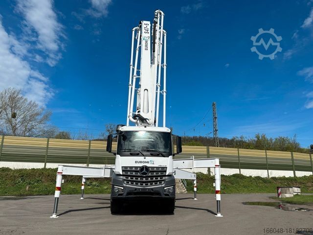 Betonmixer vrachtwagen MERCEDES-BENZ Arocs 5 4542 8x4 SWAN TSP 47-5 160RZ ( 47m )