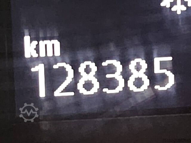 Camioneta familiar de techo alto VOLKSWAGEN CRAFTER 2.0 TDI 177 AUT. L3H3