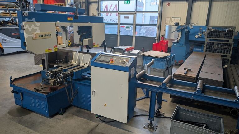 Sierra de cinta horizontal de inglete Knuth ABS 300 NC