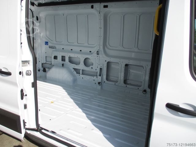 Dodávka s vysokou střechou FORD Transit 310L3H2 Trend Kasten Winter-Paket PPS