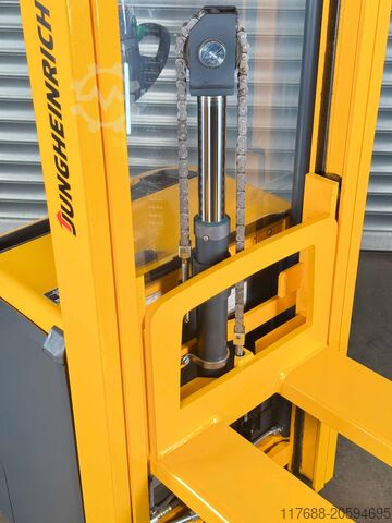 Πεζός με φορτηγό υψηλής ανύψωσης Jungheinrich EJC 214 - Service Neu - Triplex 4,3m 1.4t