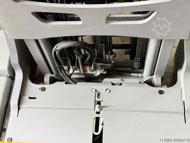 Ajunge la camion Jungheinrich ETV 214 - Service Neu - Batterie 83% - Garantie