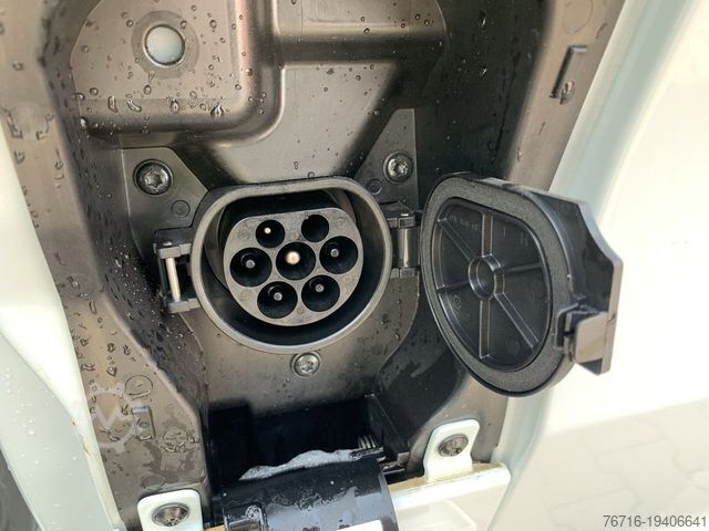 Kastenwagen RENAULT Trafic E-TECH KASTEN L2H1 RFK+KLIMA+NAVI+NSW+EPH