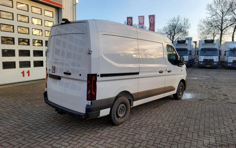 Bestelbus Renault Master 150.35 EURO 6 L2H2 GESLOTEN WIT - V-63...