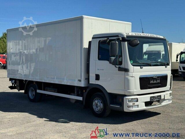 Furgon skrzyniowy MAN TGL 8.150 Koffer + Ladebordwand Dautel 1.500 Kg