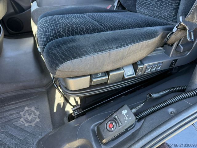 Soğutucu kasa panelvan MERCEDES-BENZ ATEGO 818 L Kühlkoffer 5,2 m LBW 1 T*THERMO T+N