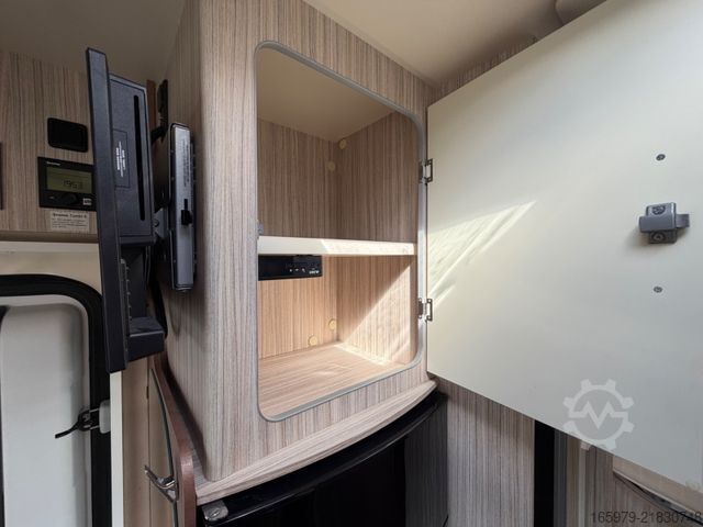 Semi-integrated camper MILLER Colorado