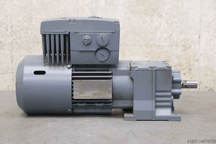 Dişli motoru 0,055/0,55 kW 290-64 rpm SEW-Eurodrive R17 DT71D4/BMG/MM05