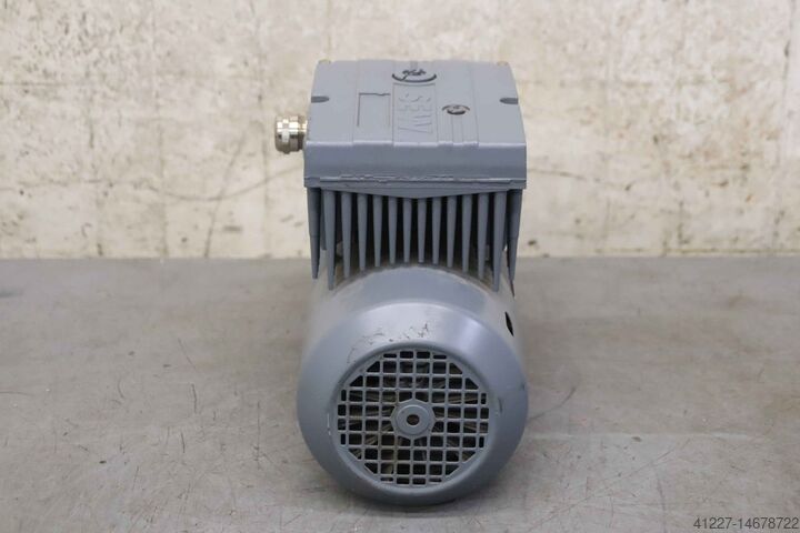 Dişli motoru 0,055/0,55 kW 290-64 rpm SEW-Eurodrive R17 DT71D4/BMG/MM05