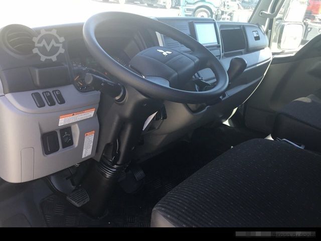 Kiepwagen bestelauto MITSUBISHI Canter 3C15 Hinterkipper mit Staubox AHK3,5/grau