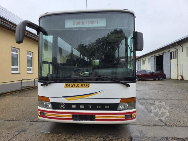 Intercitybus SETRA S315 Überland 53+49+1, großer Gepäckraum