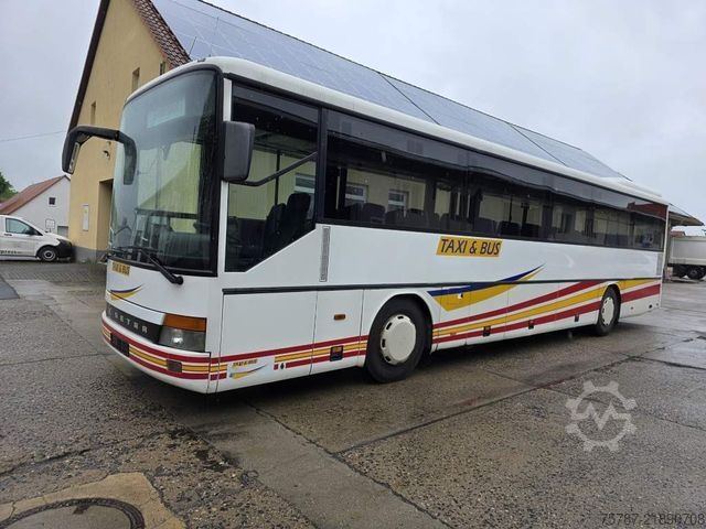 Intercitybus SETRA S315 Überland 53+49+1, großer Gepäckraum