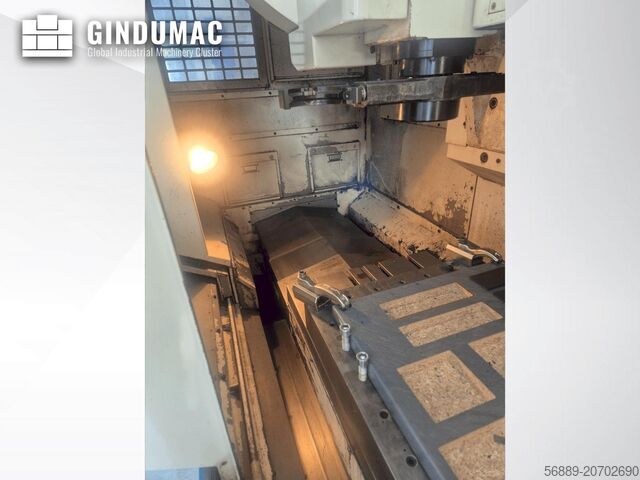 Vertikala Fleroperationsmaskiner Okuma MX-55VB