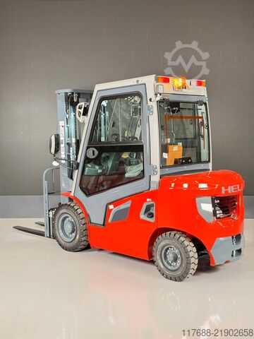 Μπροστινός φορτωτής ντίζελ Heli CPCD25-G3- Diesel - 2,5t - 4,7m Hub - Garantie