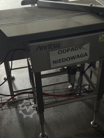 Svařovačka na vaničky + váha + detektor Linia pakująca do tacek SAELPAC SEALPAC A7 + Waga +Detektor