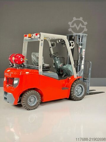 Čelní nakladač na LPG Heli CPYD25-G3- GAS  2,5t 3,3m Hub - KUBOTA - Garantie