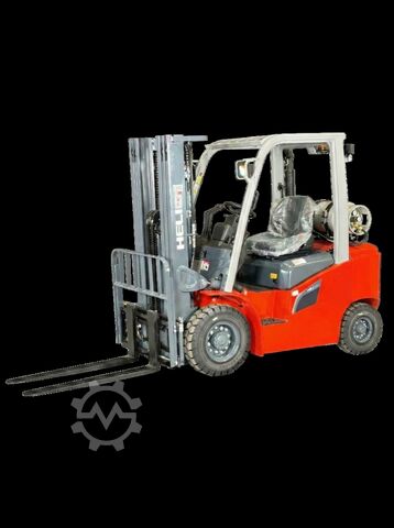 Čelní nakladač na LPG Heli CPYD35-G3- GAS  2,5t 4,7m Hub - KUBOTA - Garantie