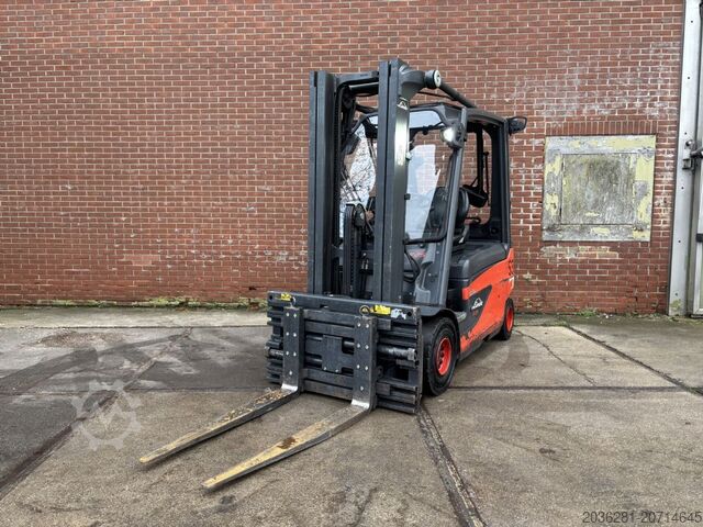 Stivuitor electric cu 4 roți Linde E25L-01