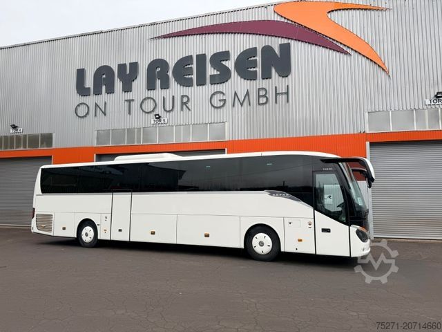 Távolsági autóbusz SETRA S 516 MD 51+2+1