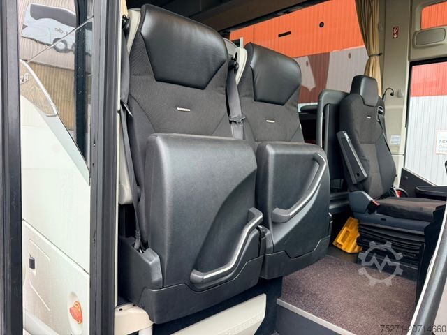 Autokar SETRA S 516 MD 51+2+1