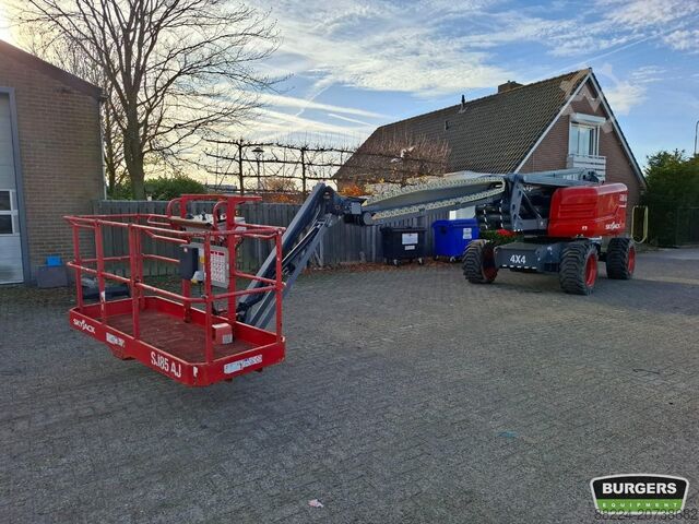 Leddelt teleskopisk arbejdsplatform Skyjack SJ85 AJ