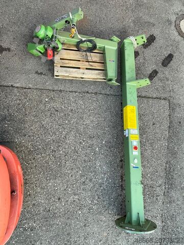 Pillar jib crane with chain hoist IBB Stahl