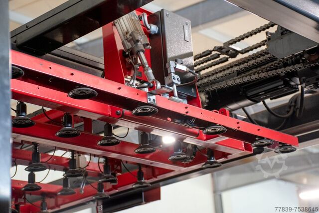 Lasersnijmachine met automatisering AMADA PROMECAM Fiber FLC3015AJ 2kW