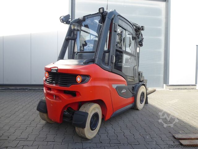 Diesel vorkheftruck Linde H30D-02