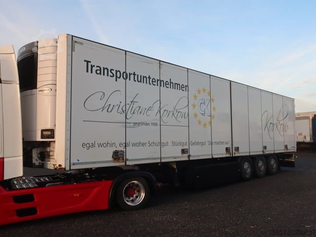 Reefer semitrailer Schmitz Cargobull SKO 24 Faltwand Carrier Vector 1550 Doppelstock