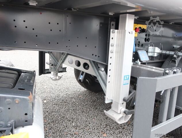 Tipper semitrailer Schmitz SKI 24 27,2m³ Alu Kasten Kunstoffboden Alcoa neu